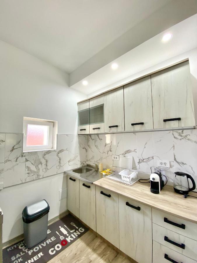 Apartments Lav Котор Экстерьер фото