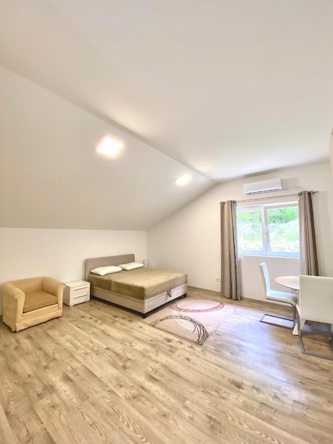 Apartments Lav Котор Экстерьер фото